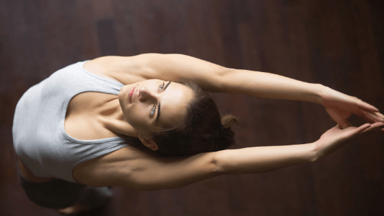 yoga tư thế ngọn núi giúp giảm cân